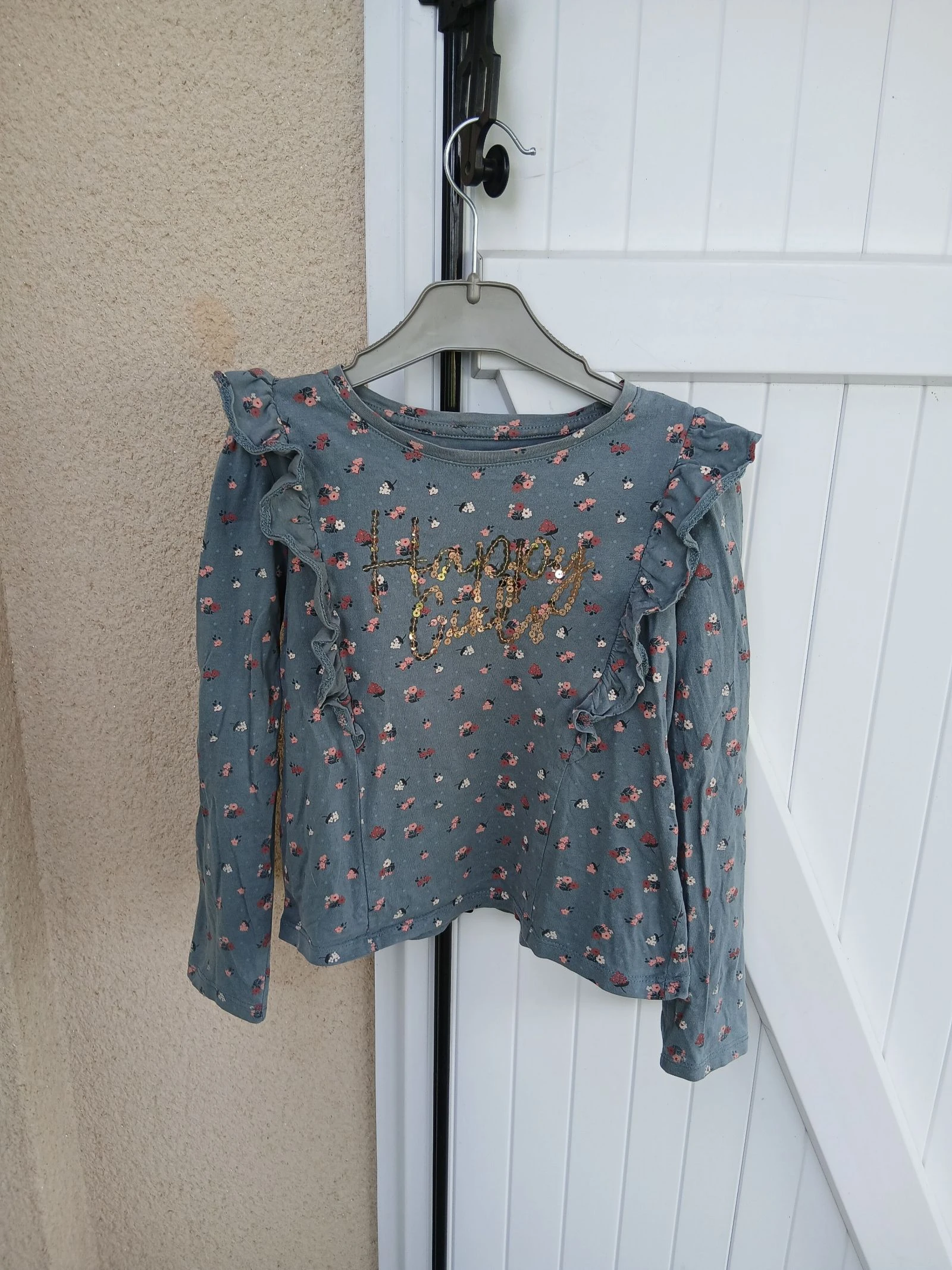 haut fleuri filles C&A 128/8ans